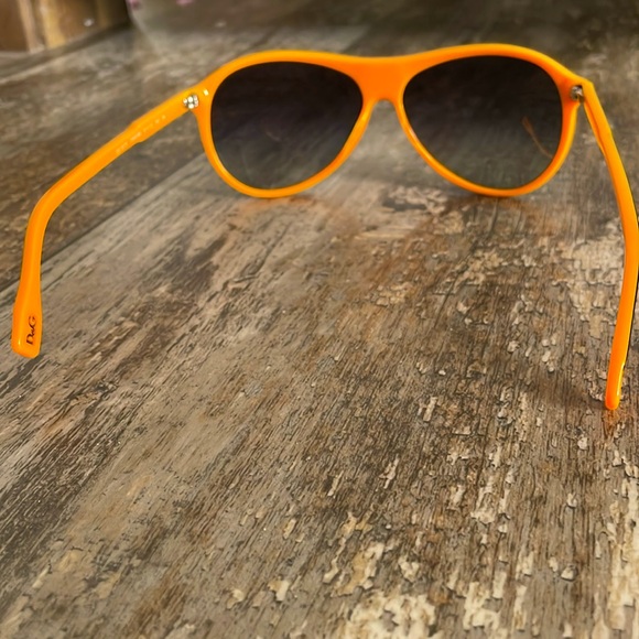 D&G sunglasses - Picture 7 of 10